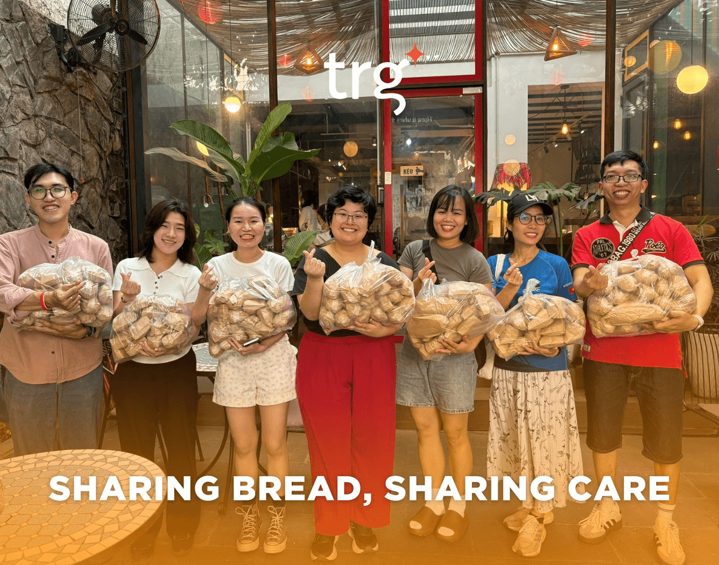 Lan toả yêu thương từ những chiếc bánh mì