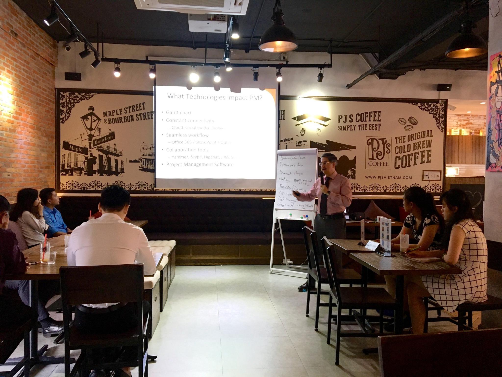 TRG TALK – Quản Lý Dự Án: Ảnh hưởng của Công Nghệ trong Quản Lý Dự Án