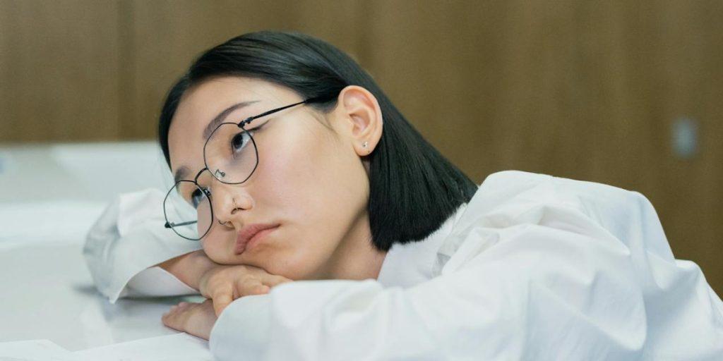 “Sorry, I Have Logged Off (Mentally)”: The Subtle Art of Workplace Detachment